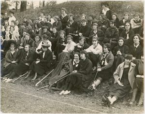 Field hockey players at Bryn Mawr, 1919